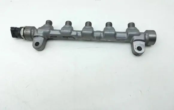 Hyundai i40 Fuel main line pipe 314002A420 0445214181
