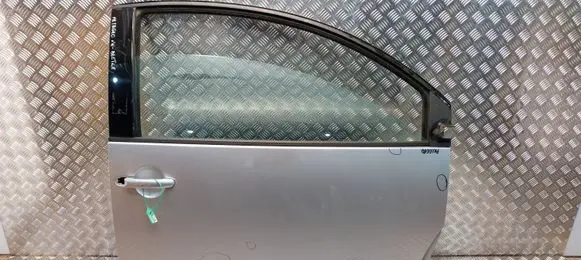 Volkswagen New Beetle Front door S26380202