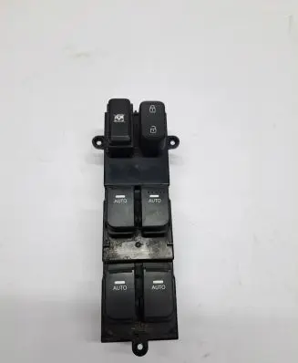 KIA Optima Electric window control switch 935702T920