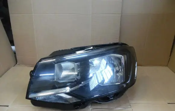 Volkswagen Transporter - Caravelle T6 Headlight/headlamp