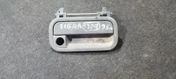 Opel Tigra A Front door exterior handle