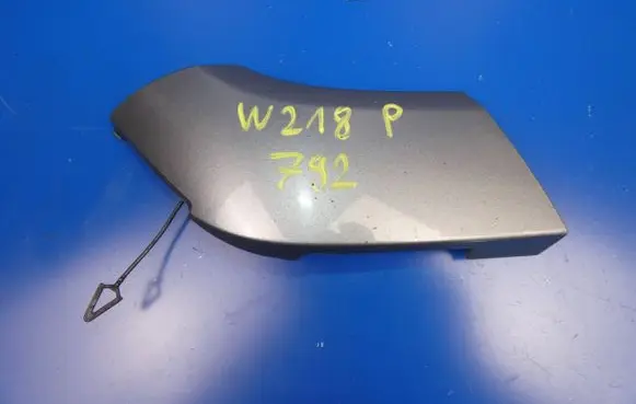 Mercedes-Benz CLS C218 X218 Front tow hook cap/cover A2188850026
