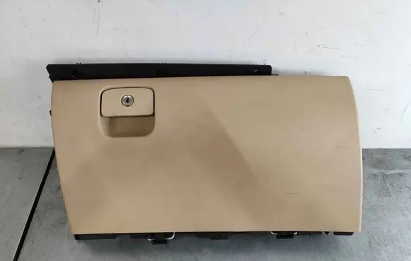 Jaguar XF X260 Glove box T2H21764LKP