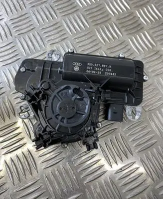 Volkswagen Tiguan Tailgate/trunk/boot lift motor 3G0827887B