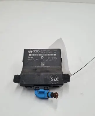 Volkswagen PASSAT B6 Gateway control module 3C0907530C 3C0907951A