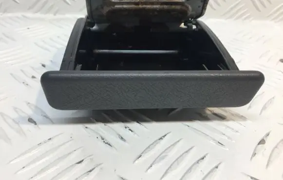 Mitsubishi Pajero Sport I Ashtray (front) MR471873