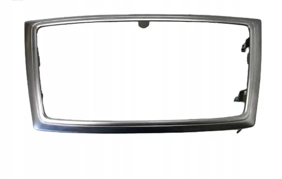 Radio/GPS head unit trim