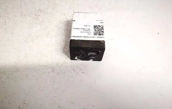 KIA Ceed USB socket connector 961202b000 96120-2b000
