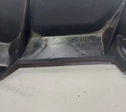 BMW 5 E39 Headlight/headlamp mounting bracket 145532
