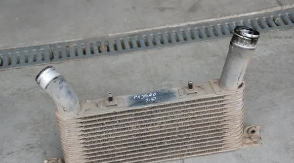 Mitsubishi Pajero Intercooler radiator XXX