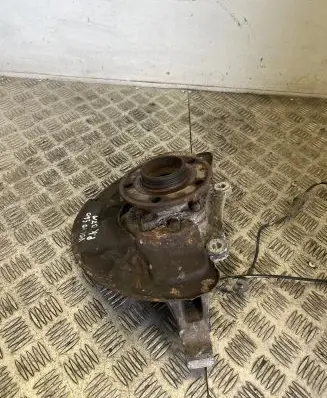 Volvo S60 Front wheel hub