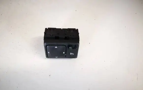 Nissan X-Trail T30 Wing mirror switch