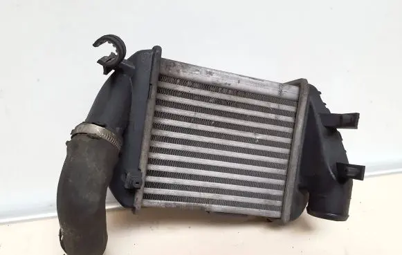 Audi A4 S4 B6 8E 8H Intercooler radiator