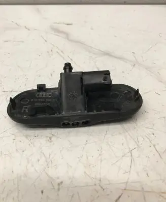 Audi A5 8T 8F Windshield washer spray nozzle 8T0955988B 080630B VD4039