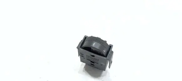 Volkswagen Golf III Headlight level height control switch 1H6941333B