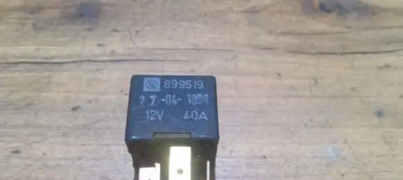 Volkswagen PASSAT B5 Other relay 443919578c 267