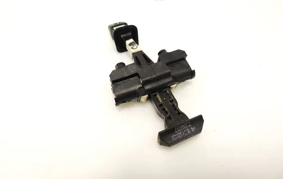 BMW X3 G01 Rear door check strap stopper 7390687