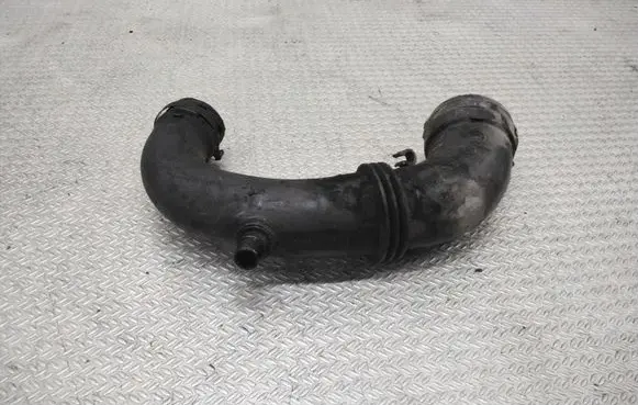 Renault Laguna II Air intake duct part 8200384878