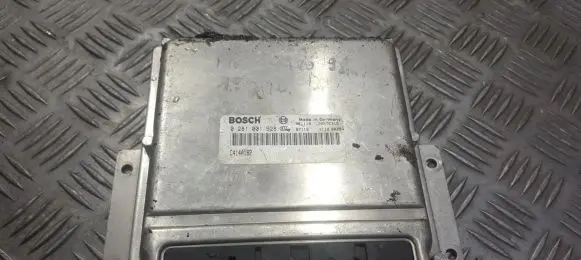 Fiat Bravo - Brava Engine control unit/module 0281001928 c414a182