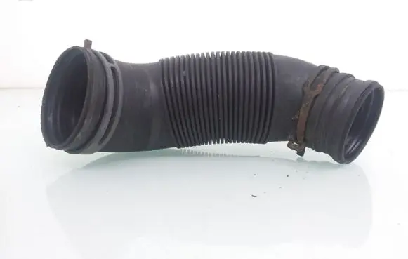 Ford Galaxy Air intake duct part 7M3129627C
