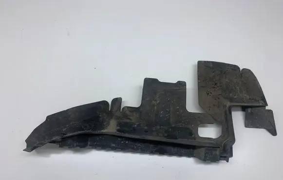 Audi A6 S6 C6 4F Intercooler air guide/duct channel 4F0121284
