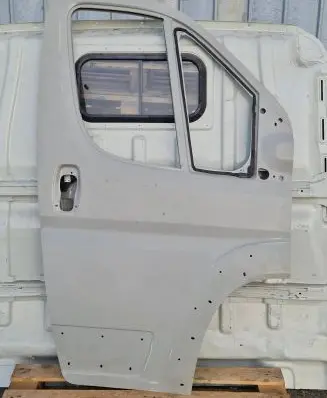 Fiat Ducato Front door