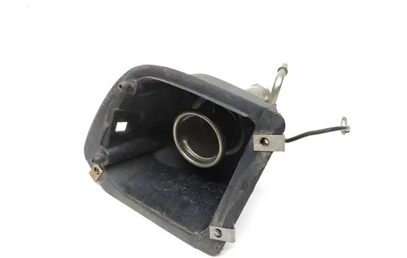 Chevrolet Corvette C6 Fuel tank filler neck pipe 15843233