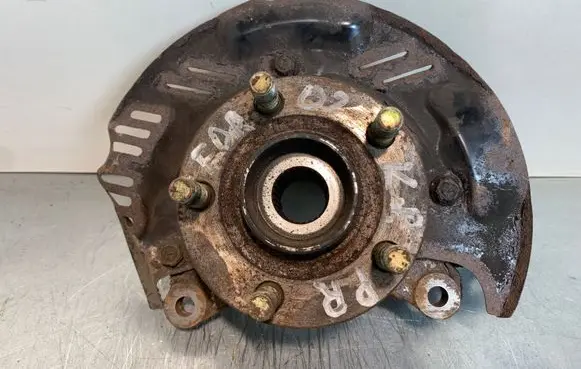 Subaru Forester SF Front wheel hub