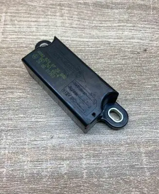 Mercedes-Benz E W211 Airbag deployment crash/impact sensor A0038200726 260501353