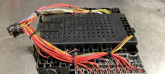 Volvo S80 Fuse box set 9441587 8622520