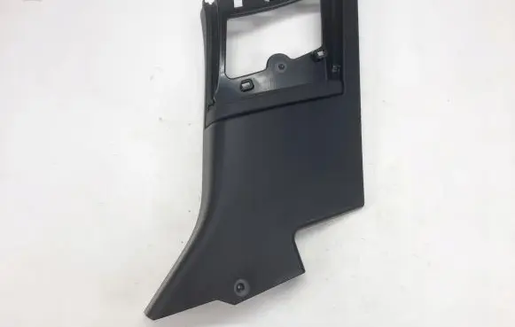 BMW i3 (C) pillar trim 7272428