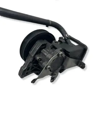 BMW 5 E60 E61 Power steering pump 7693974101 6760956010