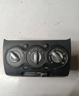 Nissan Pixo Climate control unit