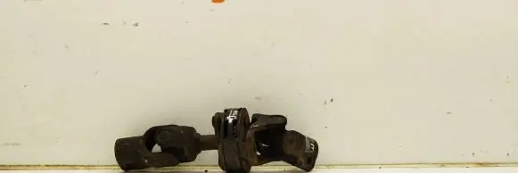 Subaru Legacy Steering column universal joint