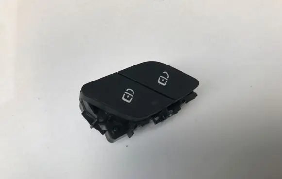 Mercedes-Benz B W247 Central locking switch button A2479052201 12589339 20T063