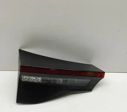 Toyota Yaris Cross Tailgate rear/tail lights 815900DB60