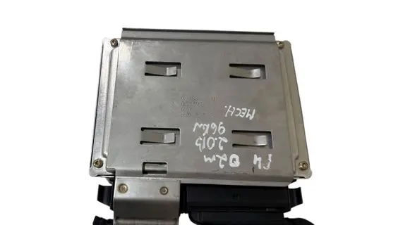 Audi A4 S4 B6 8E 8H Engine control unit/module 8E0907411