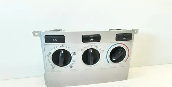 Toyota Corolla Verso AR10 Climate control unit 559000F011