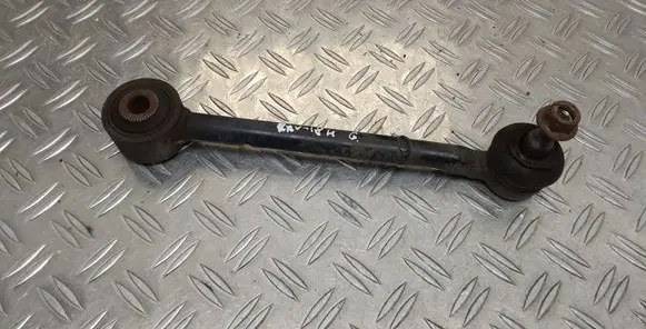 Toyota RAV 4 (XA40) Rear control arm