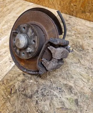 Fiat Bravo Rear wheel hub spindle/knuckle 