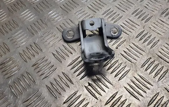 Hyundai i40 Front door upper hinge