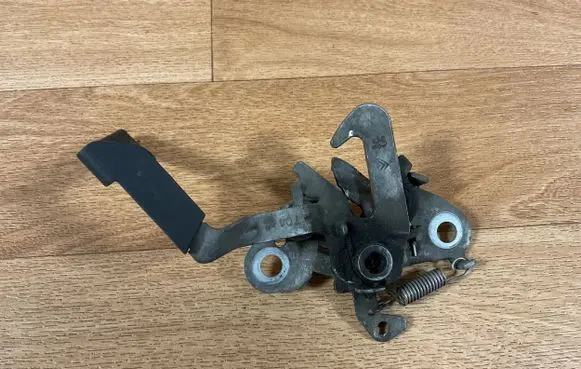 Citroen C3 Engine bonnet/hood lock/catch 9649808280