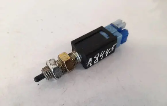 Subaru Legacy Brake pedal sensor switch