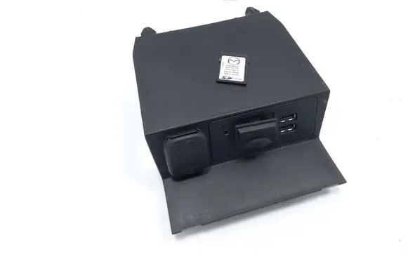 Mazda 3 II USB socket connector 904532410346 K30062