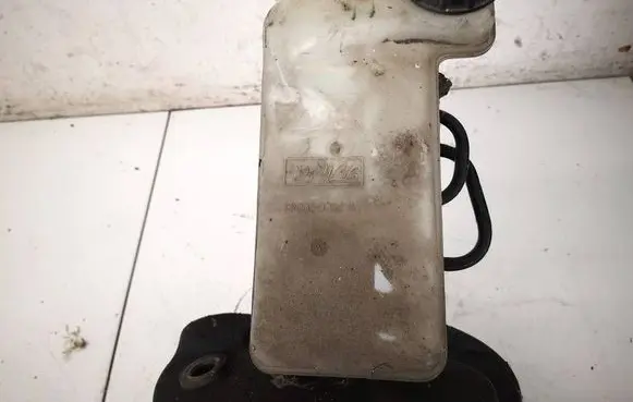 Ford Mondeo MK IV Brake fluid reservoir 03350890341