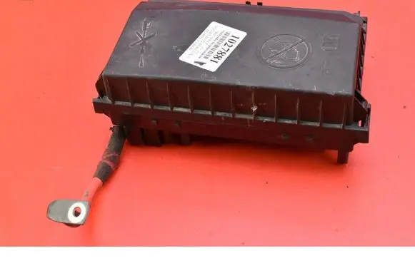 Opel Astra J Fuse box set 13449203