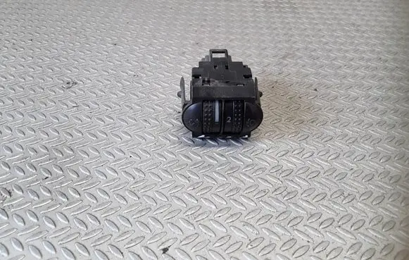 Volkswagen PASSAT B5 Headlight level height control switch 3B0941333C