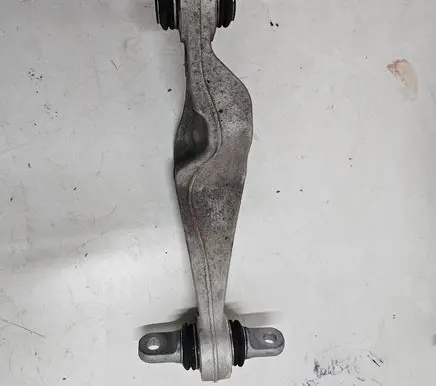Tesla Model X Rear upper control arm/wishbone 142042800B