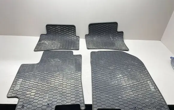 KIA Rio Car floor mat set H8131ADE00RE