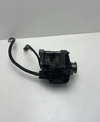 BMW 5 E60 E61 Generator/alternator 7799204 TG17C048 2543305B